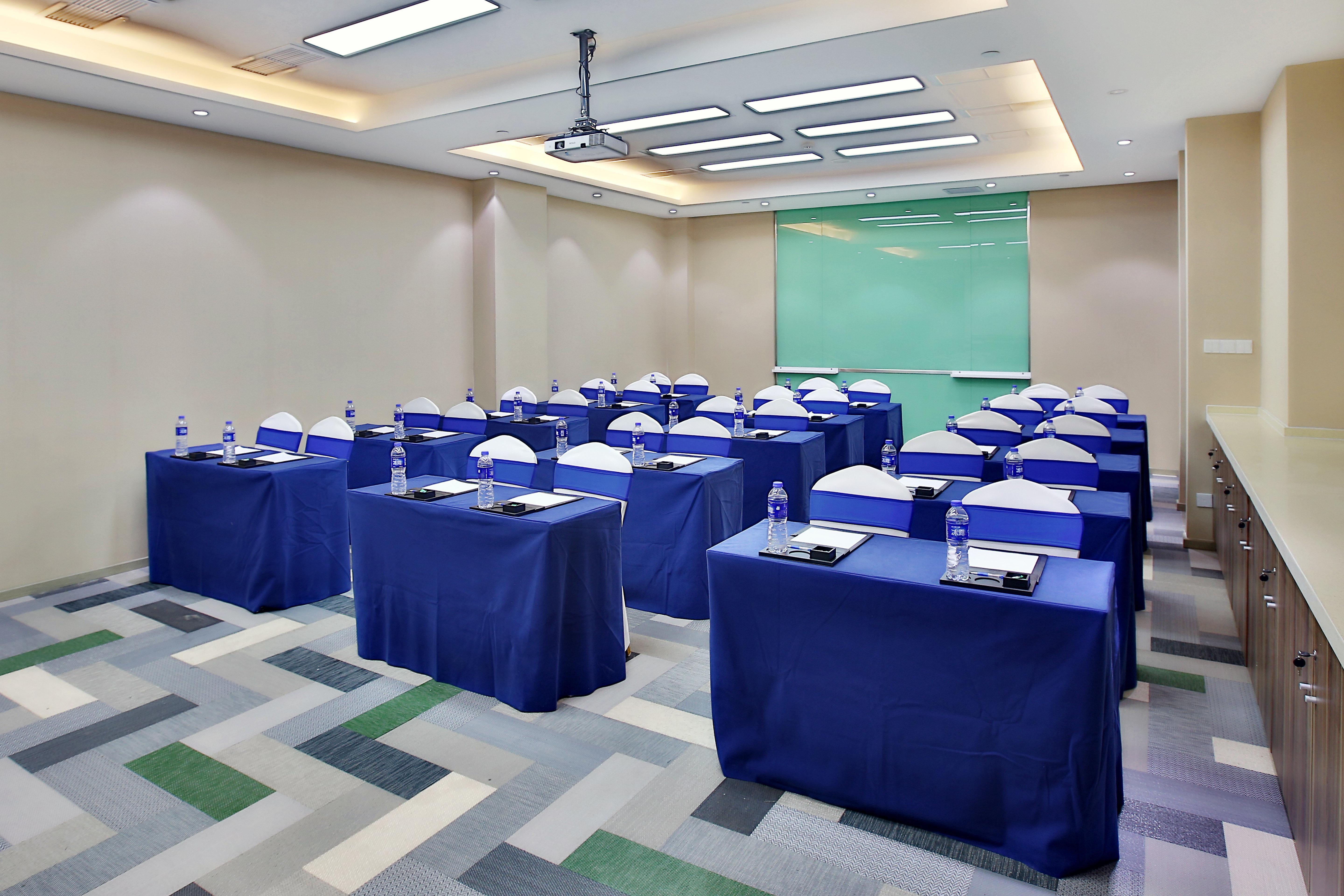 Holiday Inn Express Langfang Park View By Ihg Dış mekan fotoğraf